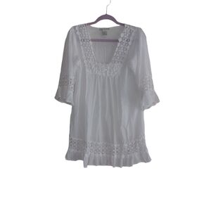 Cute Option Ladies BOHO Cotton and Lace Short Sleeve Top- size M